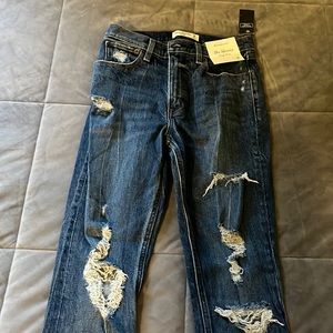 Size 2L Abercrombie & Fitch